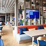 Отель Express -