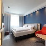 Express - 3* Lustenau