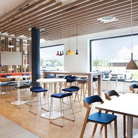 Express - Hotel 3*