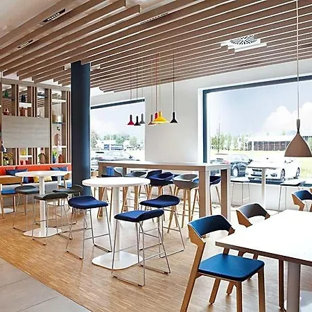 Express - Hotel 3*